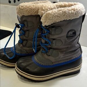 Sorel Kids Boots Gray and Black